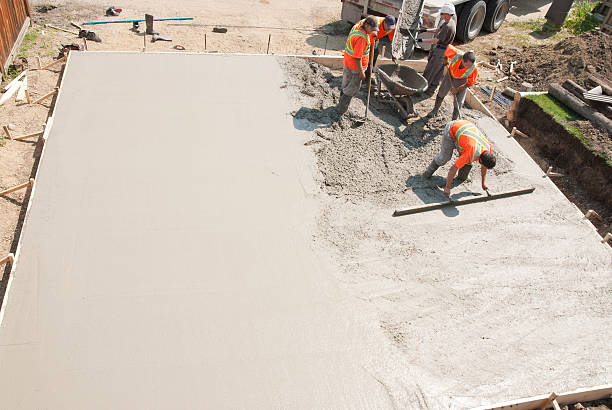 Best Best Concrete Contractor  in Rogersville, MO